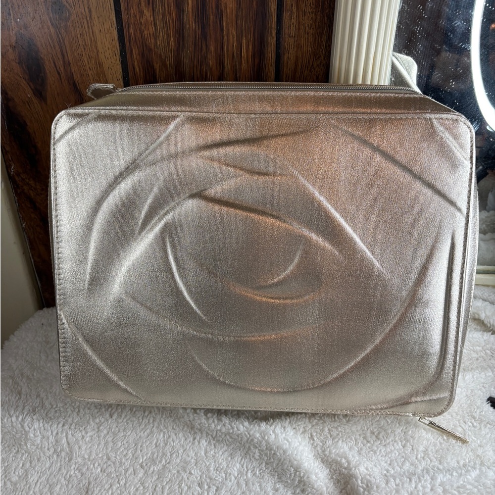 Lancôme Elegant Gold Women's Cosmetic Case Zip Around NWOT